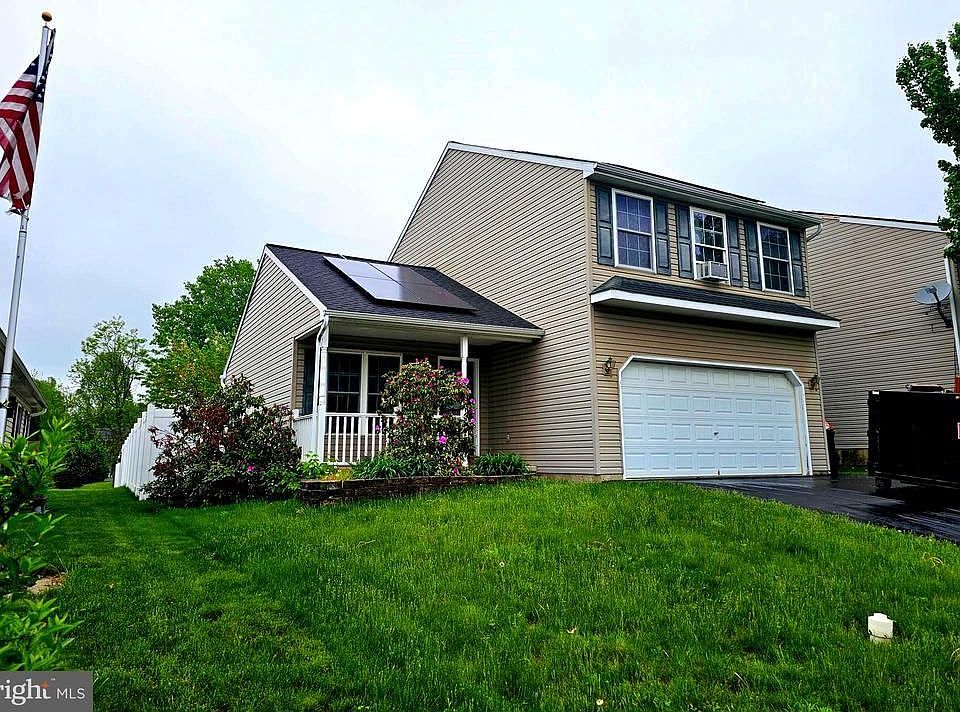 1st image of 183 Twin Creeks Dr
