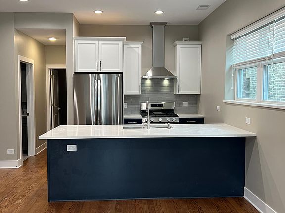 2nd image of 2314 W Giddings St #2F