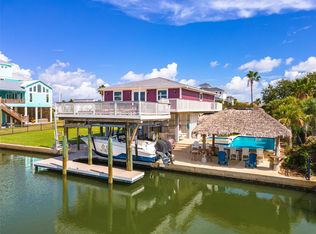 1331 Coral Way, Tiki Island, TX 77554