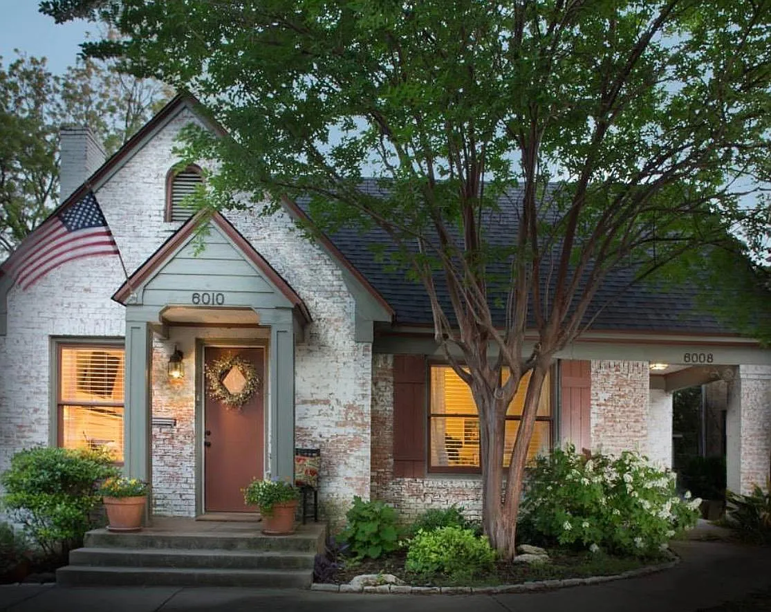 6010 Vickery Blvd — Photo 1