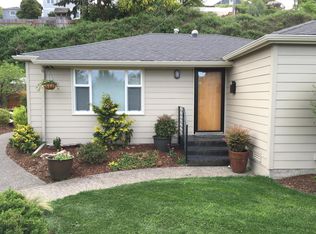 3630 47th Ave SW, Seattle, WA 98116