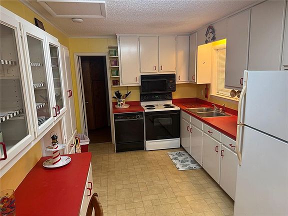 4th image of 125 Bienville Blvd