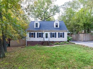 7087 White Pine Ln, Mechanicsville, VA 23111