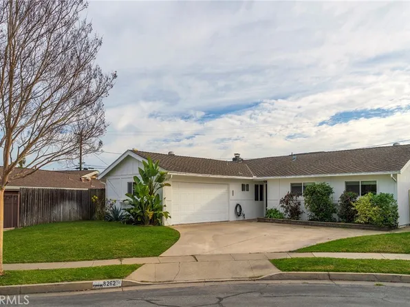 8262 Noble Cir, Huntington Beach, CA 92647