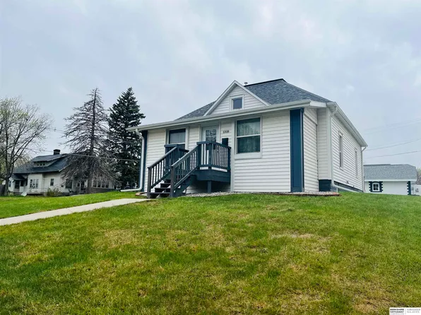 1008 Verges Ave, Norfolk, NE 68701