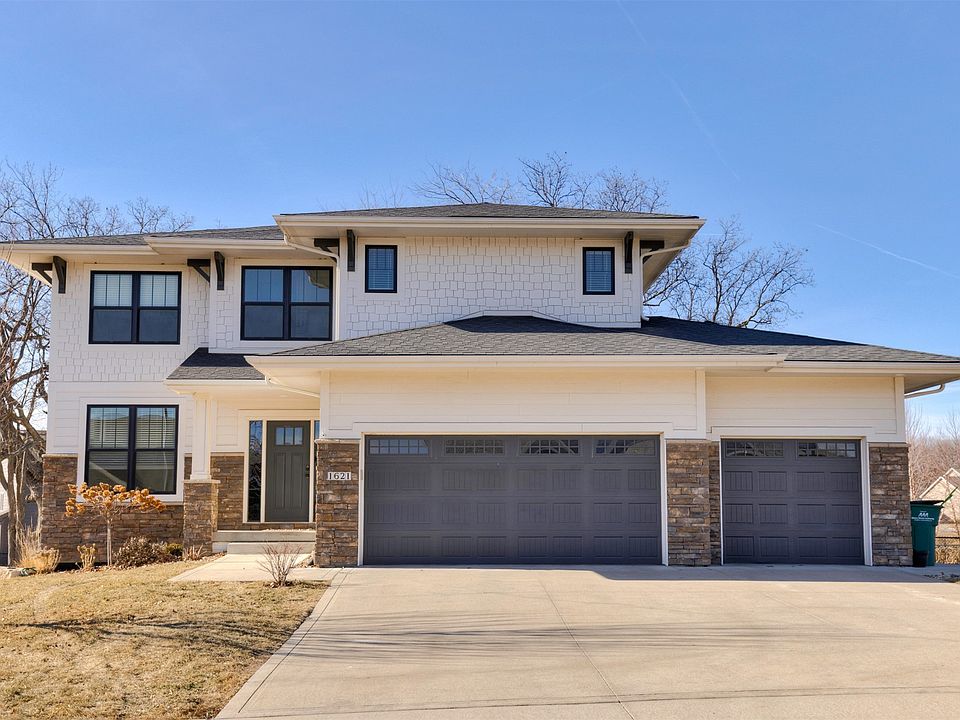 1st image of 1621 Lyndale Dr