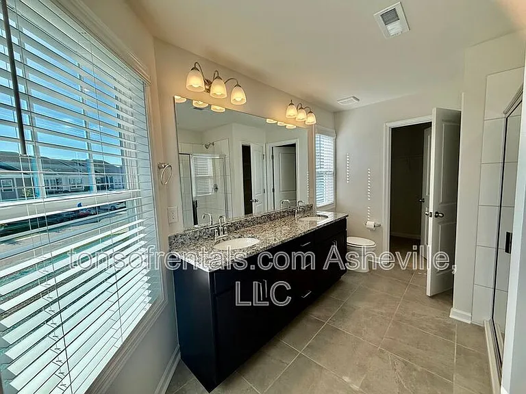 216 Valley Breeze Rd — Photo 18