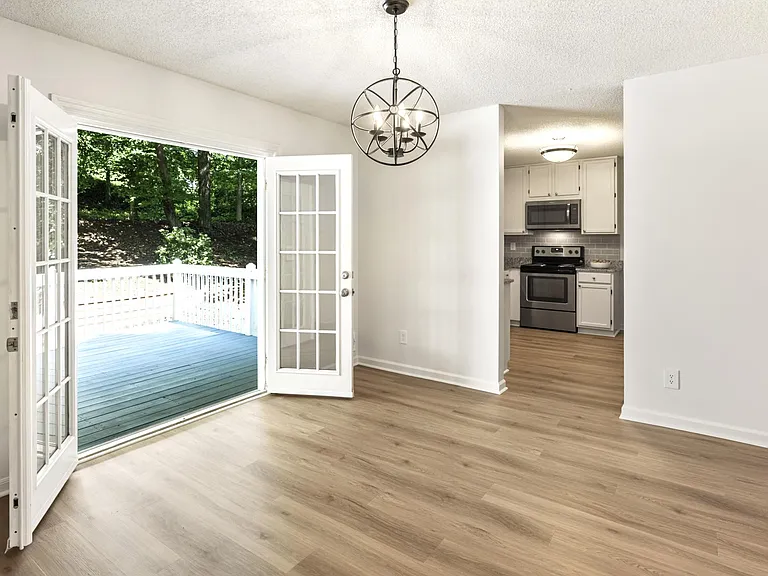3125 Sharon Ln — Photo 15