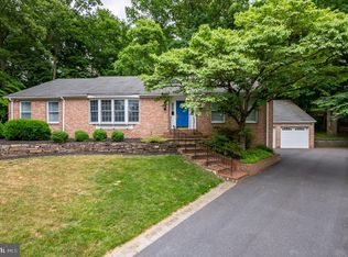 14 Nassau Cir, Reading, PA 19607
