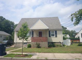 85 Partridge St, West Roxbury, MA 02132