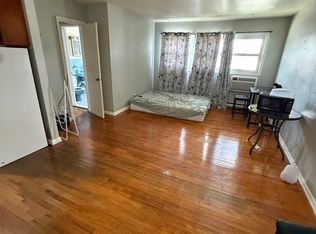 (Undisclosed Address), Roselle, NJ 07203