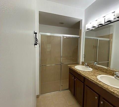 4th image of 807 SW 147th Avenue #1402