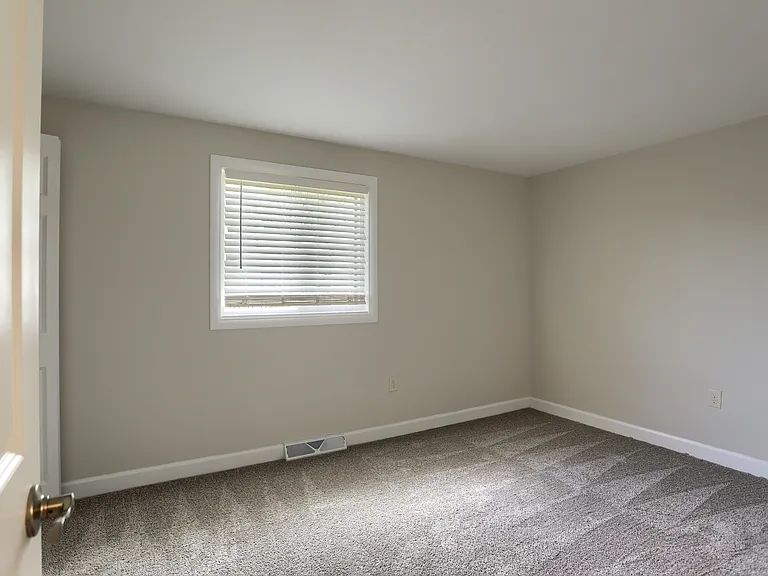 Briarcrest Gardens Apartments & Townhomes — Photo 55