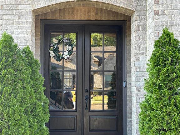 2nd image of 5864 Stonecrest Dr