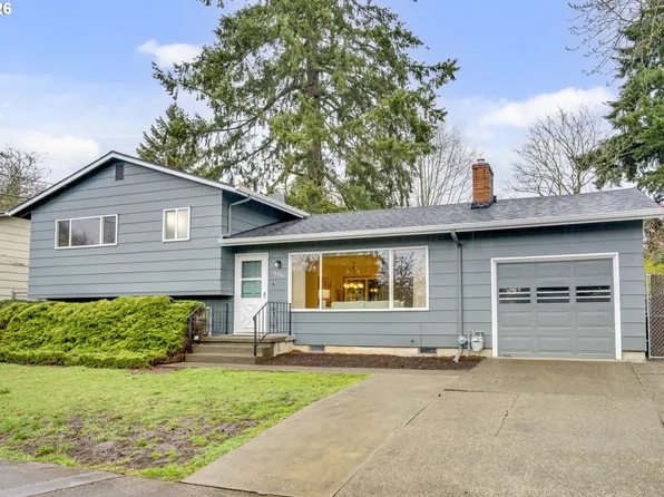 10531 SE Long St, Portland, OR 97266