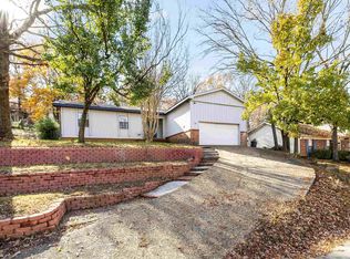 12 Rio Grande Forest Dr, Little Rock, AR 72212