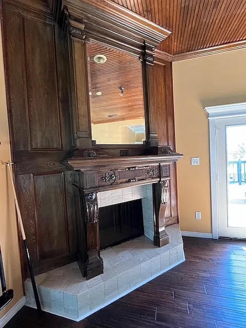 2117 Greta Lane Upstair Apartment - Ups — Photo 2