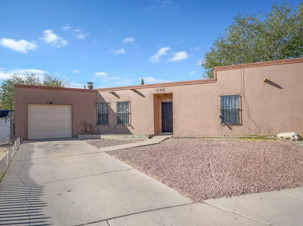 205 Avalon Pl NW, Albuquerque, NM 87105