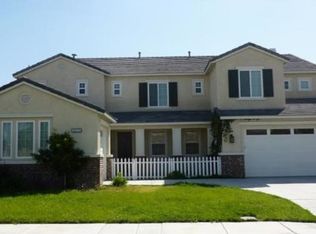8132 River Bluffs Ln, Eastvale, CA 92880