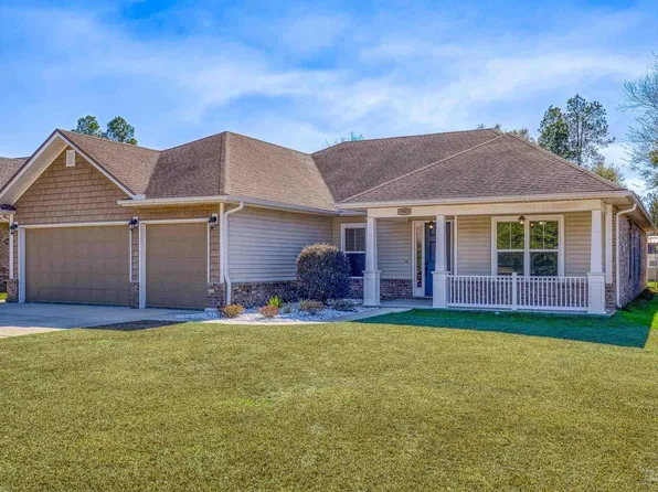 7933 Silver Maple Dr, Milton, FL 32583