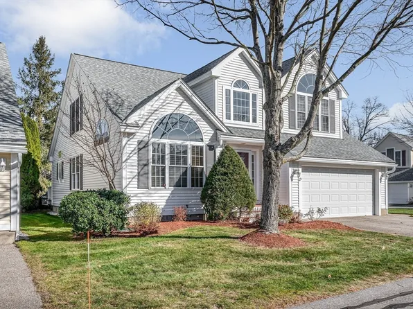 25 Muirfield #25, North Chelmsford, MA 01863