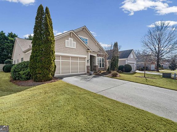 3rd image of 4945 Kings Common Way