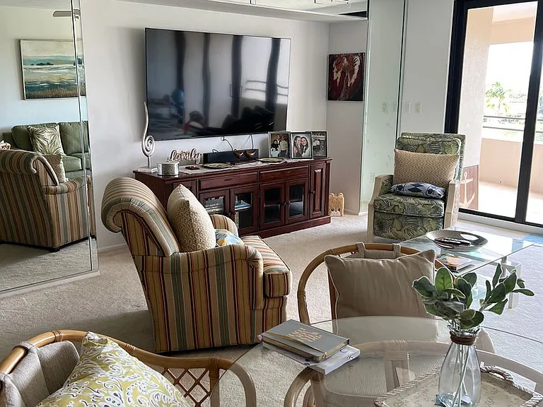 5260 S Landings Dr #405 — Photo 6