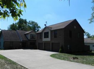1256 E Miller Dr, Bloomington, IN 47401