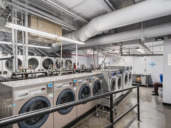 305 East 40th Street image 15 of 19