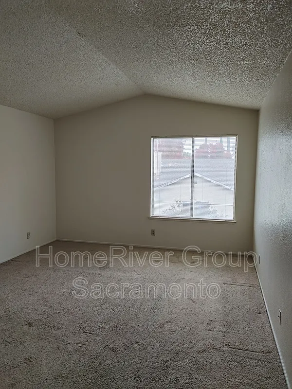 4061 Sea Drift Way photo 1