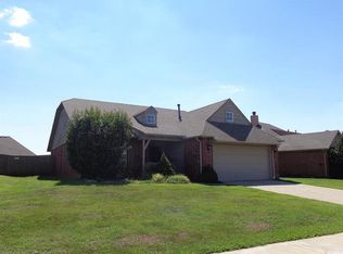 20392 E 32nd St S, Broken Arrow, OK 74014