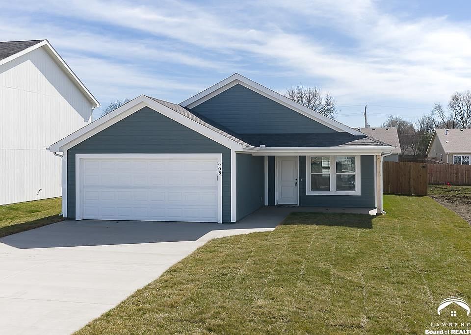 1st image of 908 2nd St