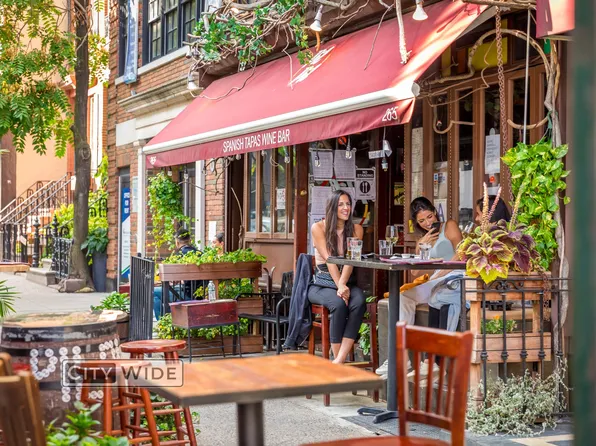 411 East 70th Street image 6 of 6