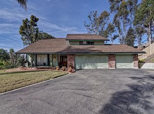 117 Stephanie Ln, Vista, CA 92084