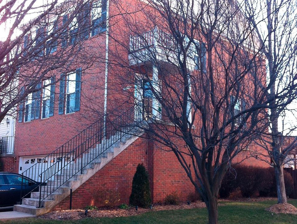 1st image of 43786 Steinbeck Sq