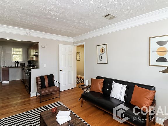 3rd image of 25 Bradley St SE APT 20