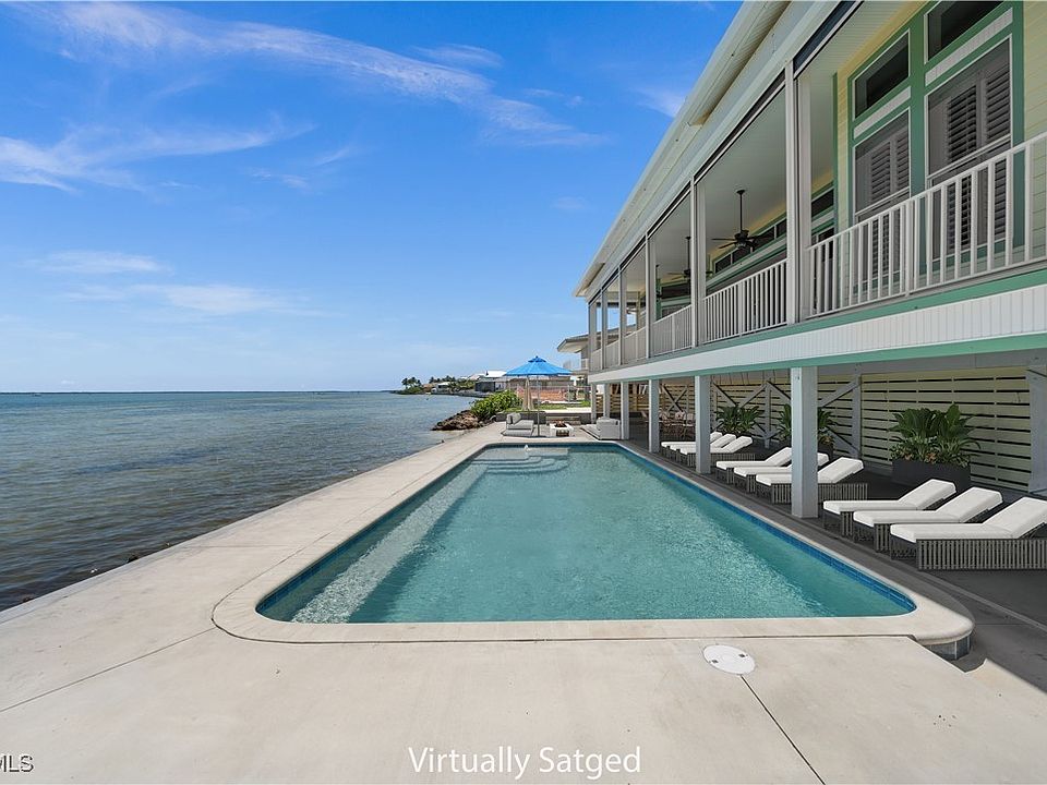 2272 Macadamia Ln, Saint James City, FL 33956 | MLS #2025012274