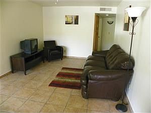 1st image of 44 S Horne APT 8