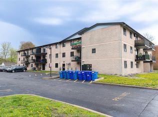 3355 Sandwich St #310, Windsor, ON N9C1B2