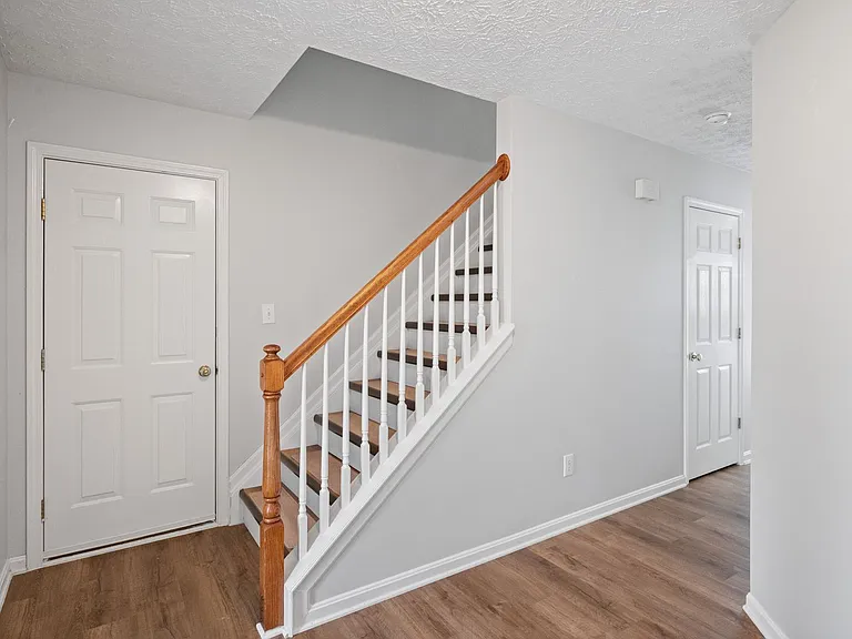10945 Symington Cir — Photo 20