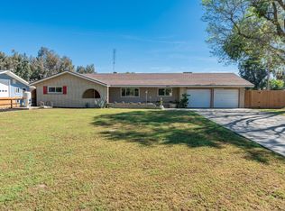 8895 14th Ave, Hanford, CA 93230