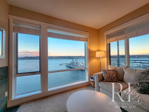 3rd image of 400 Washington Ave Unit 309