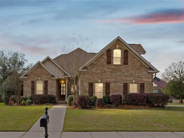 3360 Lockwood Dr W, Mobile, AL 36619