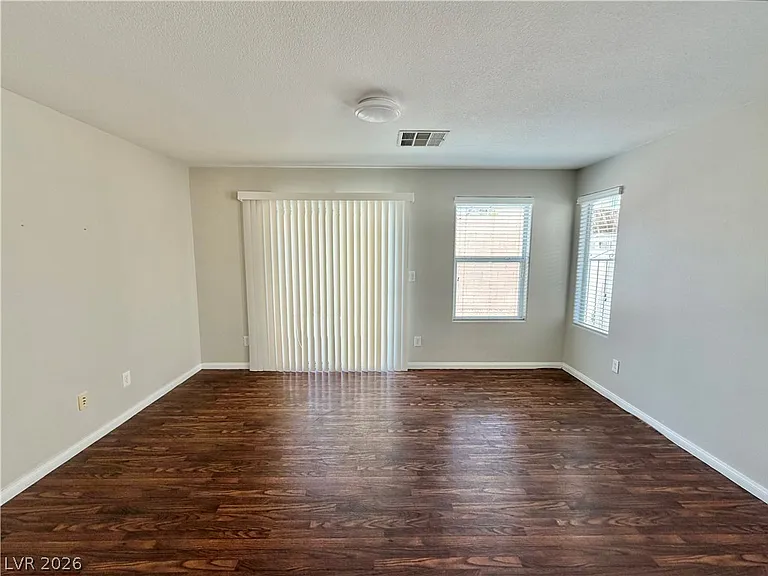 6435 Sean Creek St — Photo 9