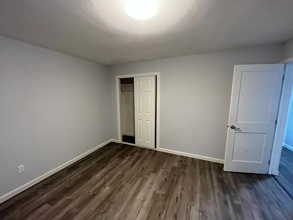 7802 139th Pl NE — Photo 4