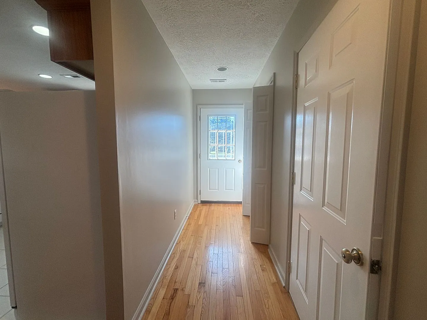 Claytor Lake 2 bedroom 1 bath apartment — Photo 4