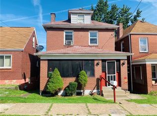 922 Maryland Ave, Duquesne, PA 15110