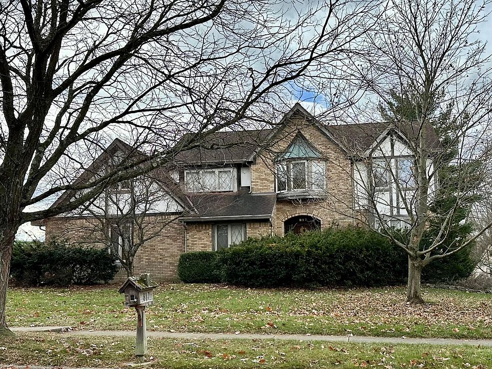 1st image of 817 Dark Star Ave