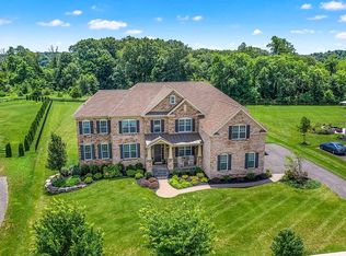 3895 Parkside Dr, Furlong, PA 18925