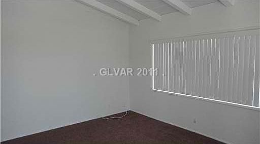 4th image of 2020 Howard Ave